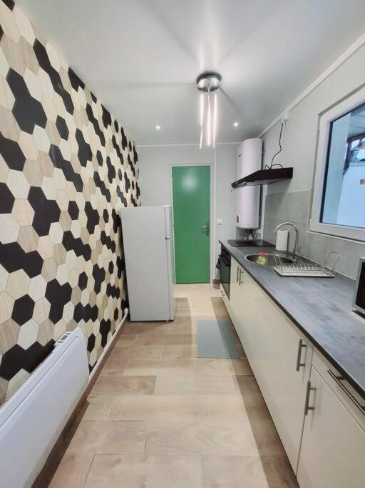 Family Flat Stade De France Airport Cdg Le Bourget "Appart'7" 塞纳河畔皮埃尔菲特 外观 照片